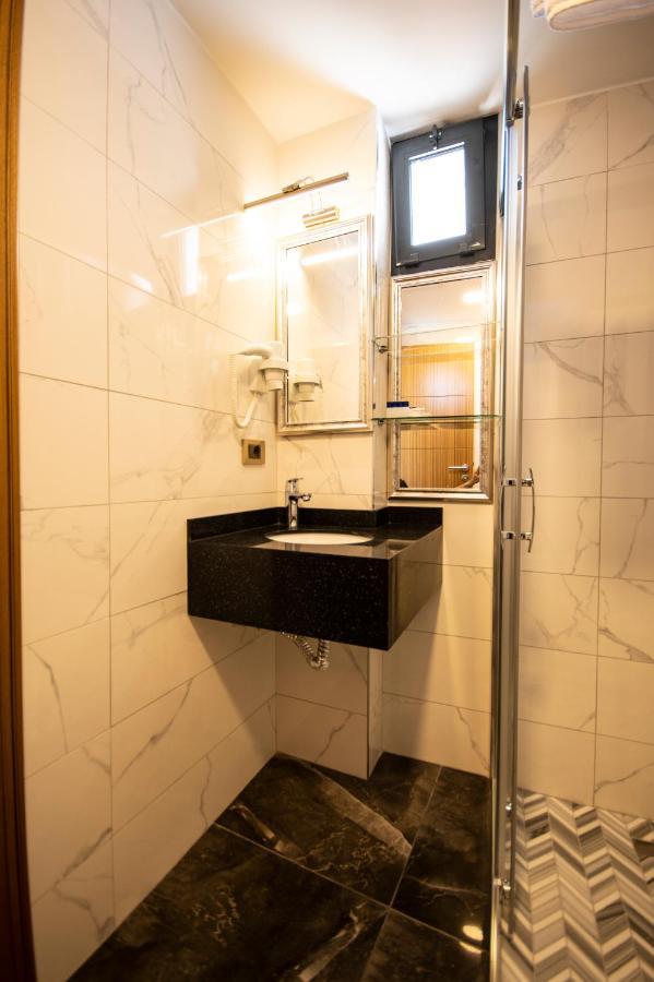 Eliza Hotel Стамбул Экстерьер фото